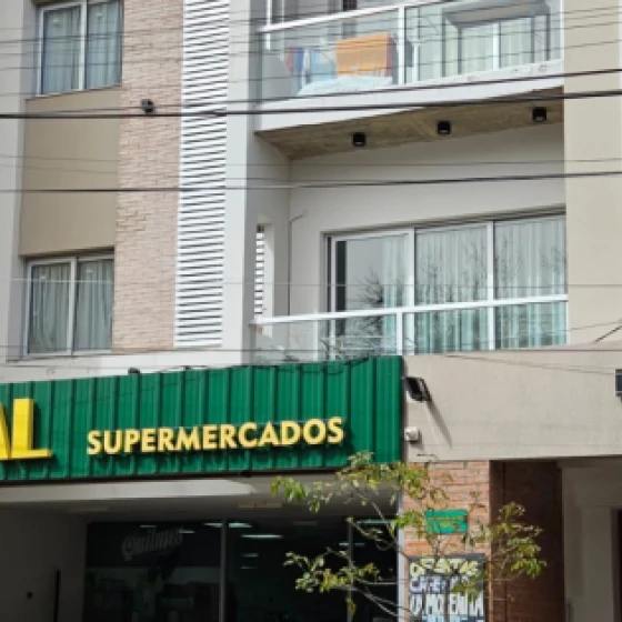 Departamentos/Local Comercial